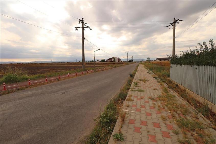 Teren Construcții intravilan de 417 mp, în Exterior Nord