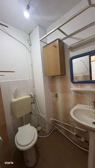 Apartament cu 3 camere decomandat în Dristor