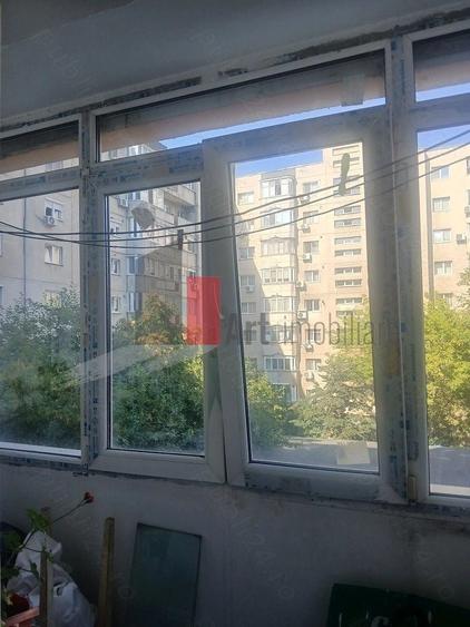 Apartament cu 2 camere semidecomandat în Sebastian