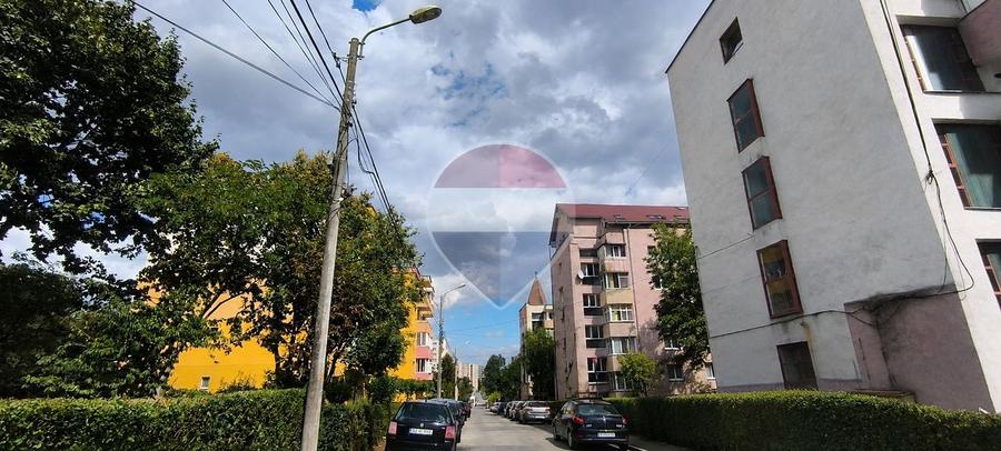 Garsonieră decomandată, mobilată în Mănăștur