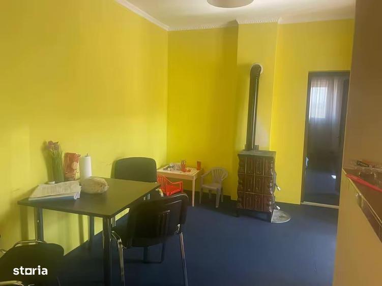 Casă cu 3 camere în Cadea
