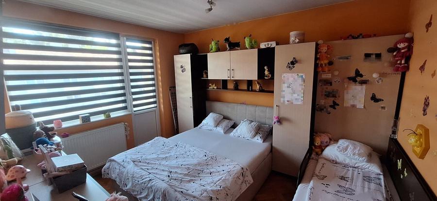 De vanzare apartament cu 2 camere, zona 7 Noiembrie - 8