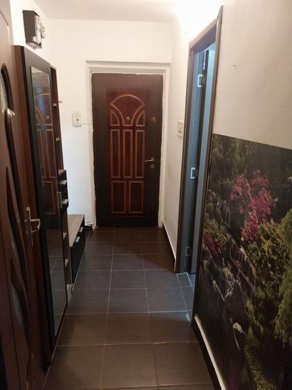 Apartament cu 2 camere semidecomandat în Popoveni