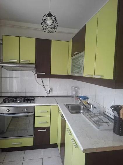 Garsonieră decomandată în Berceni