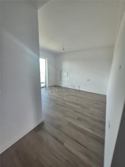Casă cu 4 camere cu Teren 300 Mp în Moșnița Nouă