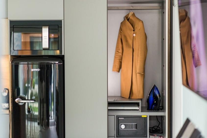 Double L Studios Bacau - 10