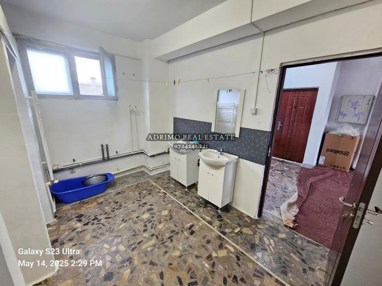 Spatiu Birou Etaj1 - 130mp utili -Cladire Birouri Casa de Cultura - 10000eur - 12