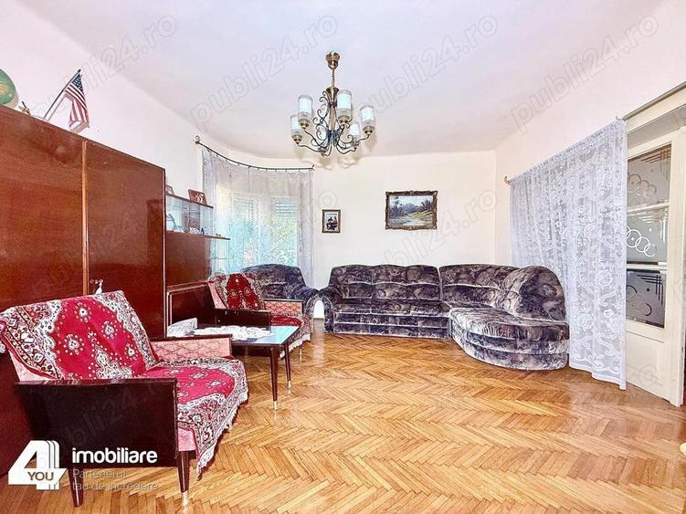 Casa 4 camere in Ineu str.Octavian Goga, teren 1079 mp pe col? - 8