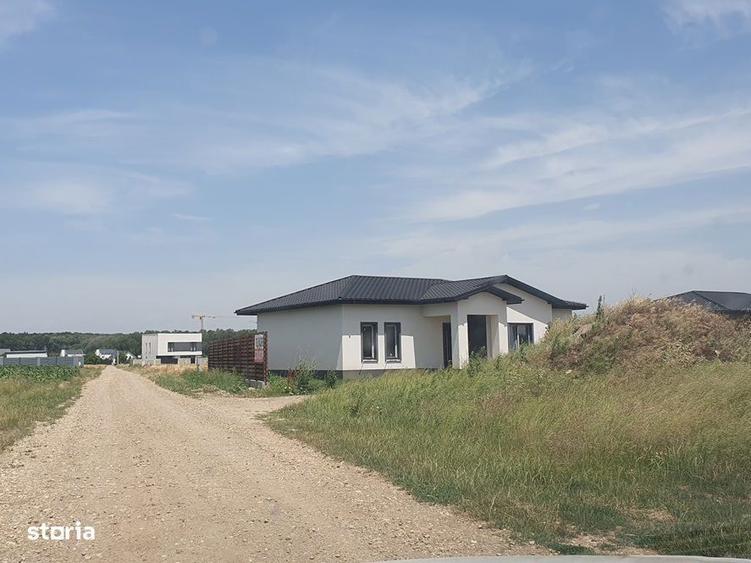 Teren Balotesti,langa padure,case construite pe strada, 61000 euro - 7