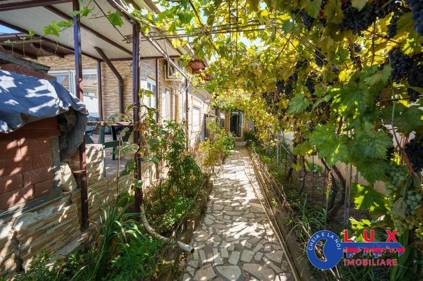 ID 6719 DE VANZARE - Casa in Zona Pacii - 10