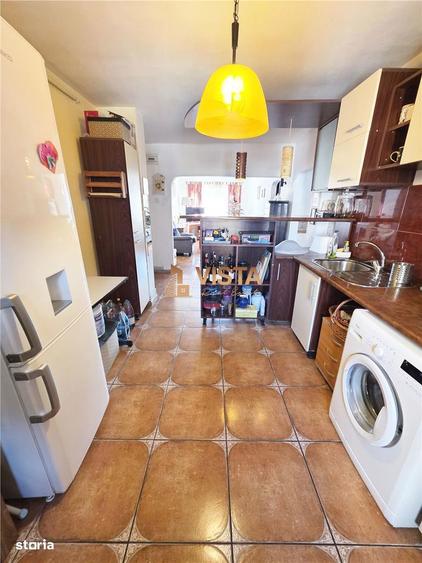 Apartament 4 camere, zona Racadau - 10