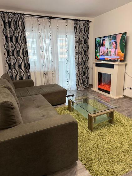 Apartament Ultracentral 2 camere, centrala proprie, aer conditionat - 1