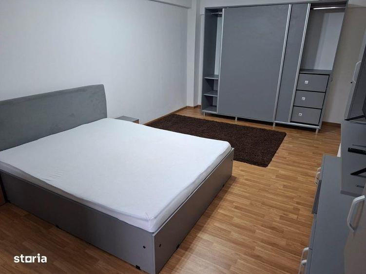 Garsonieră decomandată în Malu Mare
