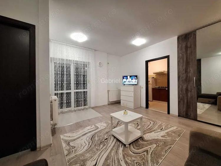 Garsoniera, 35mp, decomandat, centrala proprie, metrou, AC, Titan
