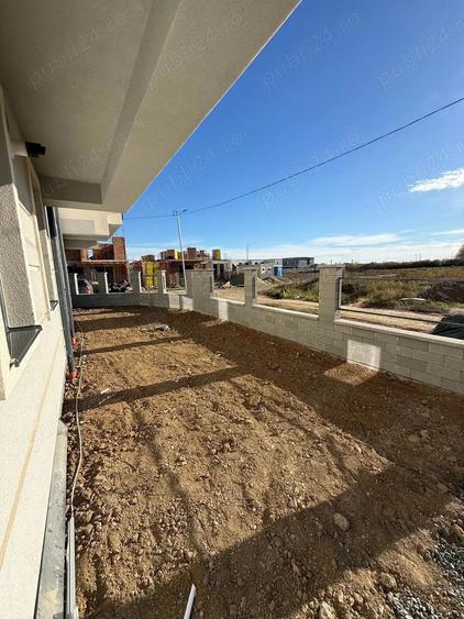 Ap 3 cam - 68 mp utili - curte 46 mp utili de vanzare - 6