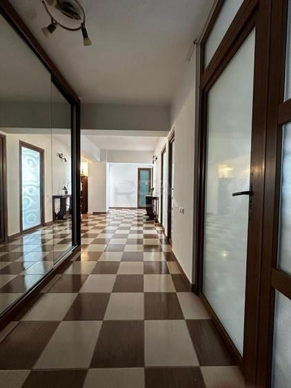 4 camere Dristor decomandat,inst. schimb.,et. 5,an 1987, metrou, 85 mp - 4