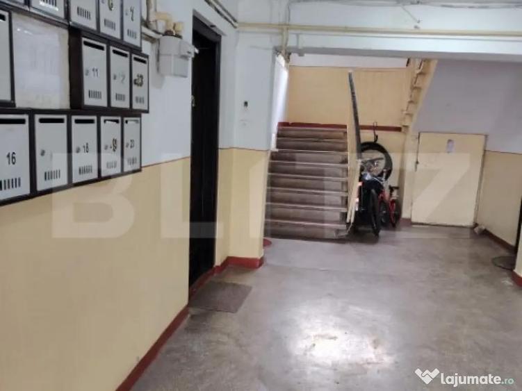 Apartament de vanzare, cu 2 camere, 47 mp, zona Radu Popescu - 10