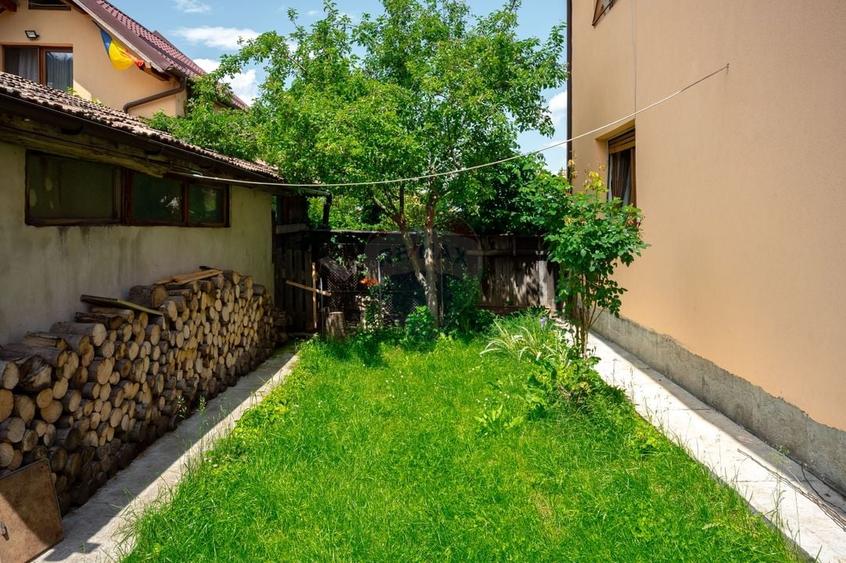 Apartament cu 4 camere la casă | 105 mp Utili | Curte 128 mp - 4
