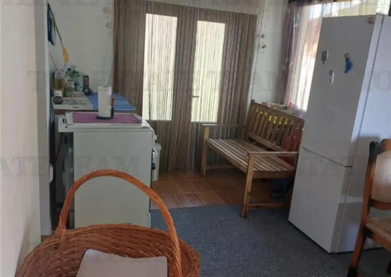 Valea Prahovei - Comarnic/ Casa 3 camere/ pivnita/ curte 55 - 13