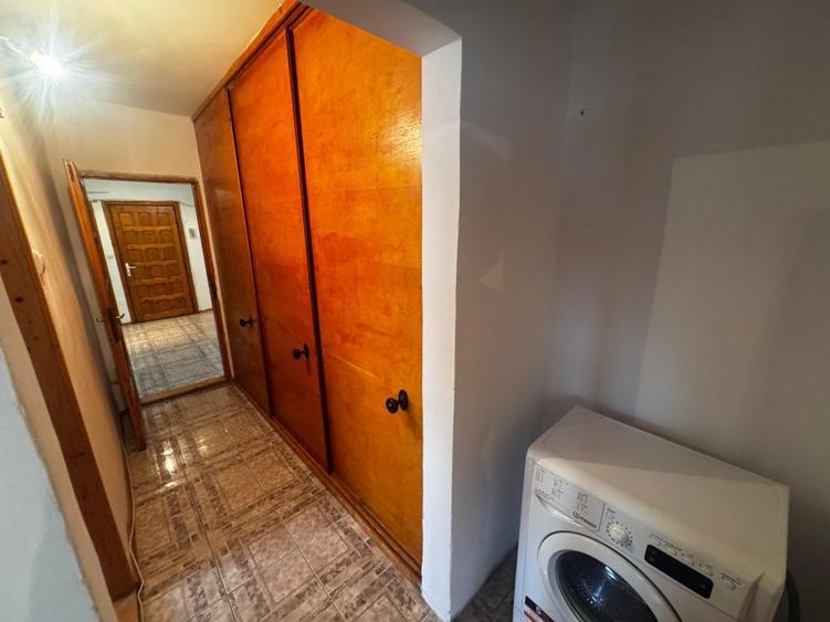 Apartament 3 camere 72mp, 1 Mai - 2