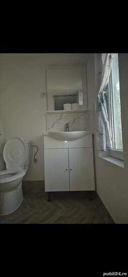 garsoniera camera la curte - 3