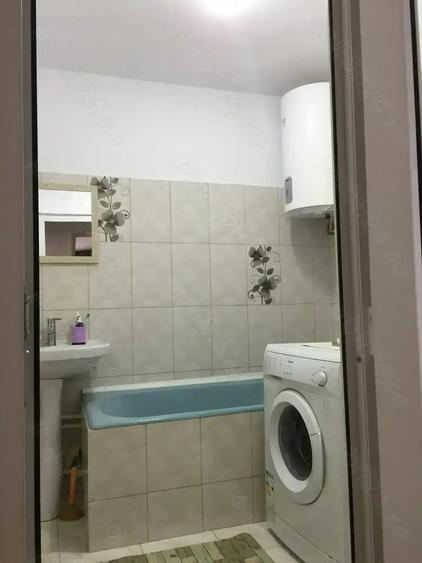 Apartament 2 camere, 78 mp , zona Pia?a Catedralei Arad Paro?eni Academia Teologica - 7