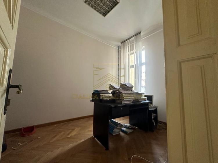 De Vanzare - Vila Interbelica - Birouri - Matei Basarab - P Unirii - 40