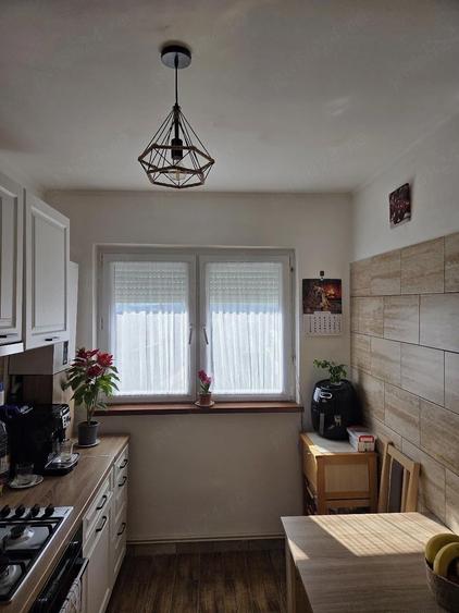 Apartament cu 2 camere in Cartier Pacii - 1