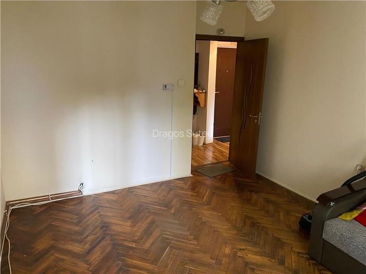 Apartament 1 camera , Tudor , Decomandat , 30mp