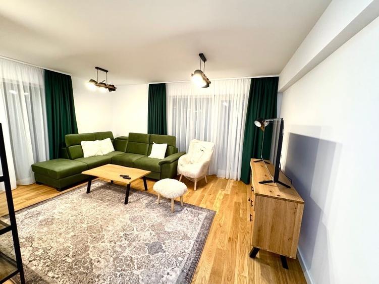 Apartament  exclusivist cu 3 camere/Central/Prima inchiriere/Terasa 20mp - 1