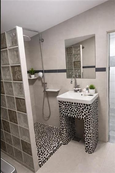 Casa renovata, + 1.000mp teren, areal linistit, Remetea, Targu Mures - 6