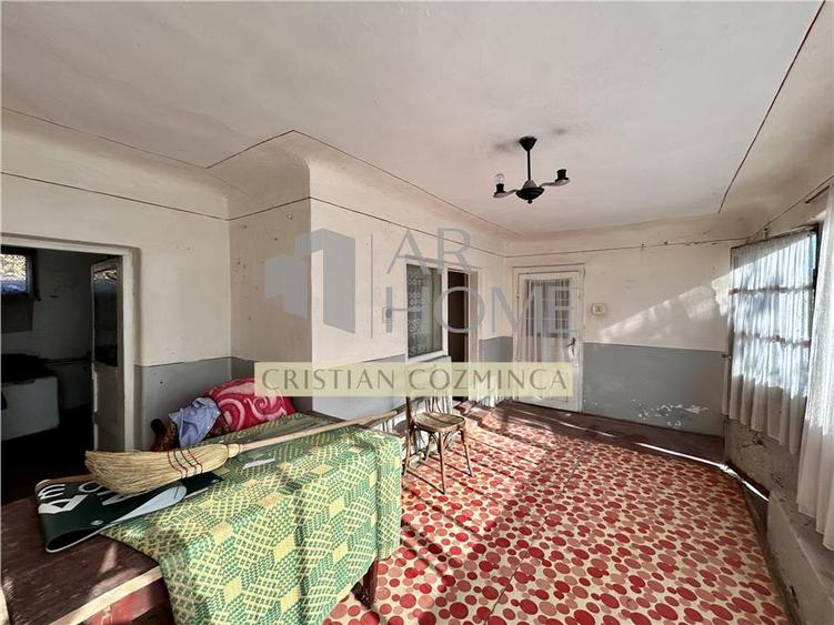 Casa 4 camere, 141 MP + Anexa 39 MP, pe DN1 - 12