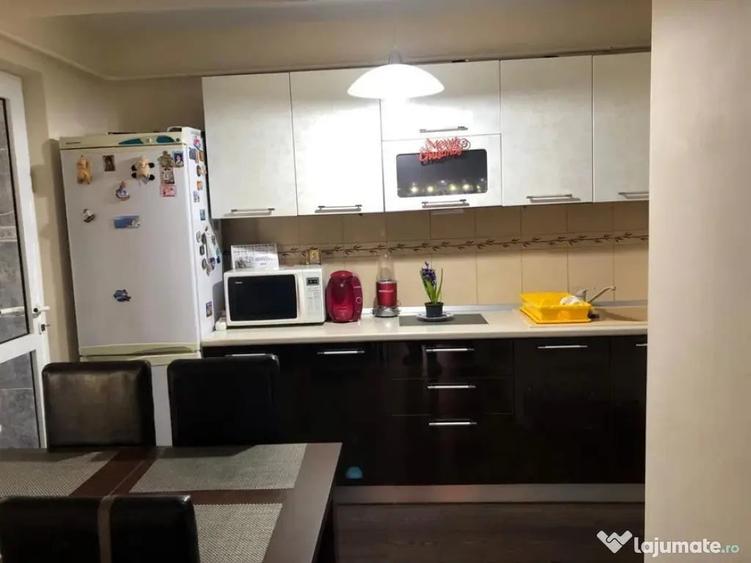 De inchiriat apartament 3 cam,Micro 38,et 1,mobilat si ut... - 6