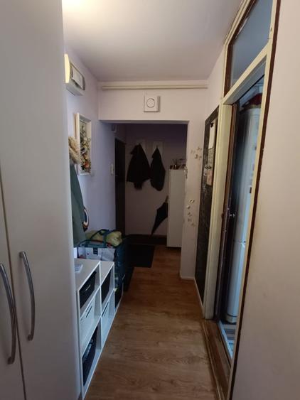 Apartament 3 camere, de vânzare, Grigorescu, str. A. Vlahuță, etaj 2/4 - 7