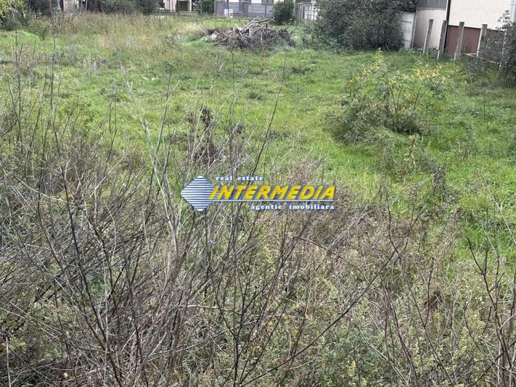 Teren intravilan I 760 mp I  DE VANZARE I in Barabant cu toate utilitatile I - 3