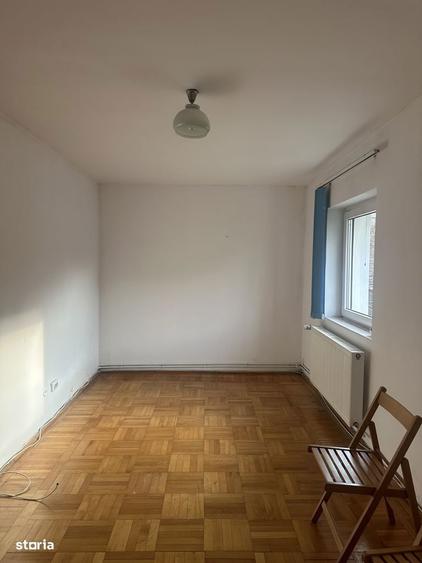 Campina - ap. 2 cam - 250 Euro/Luna - 9