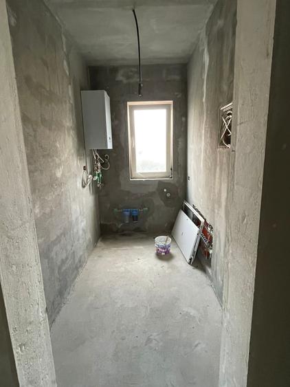 Jumătate de duplex pe parter, Bazos - 8