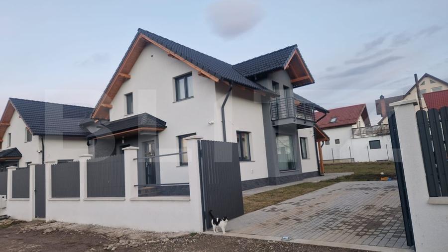 Casa 4 camere, 133 mp, zona Sacele - 1