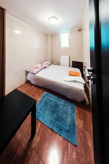 Inchiriez Camera in Vila zona Capitol - 6