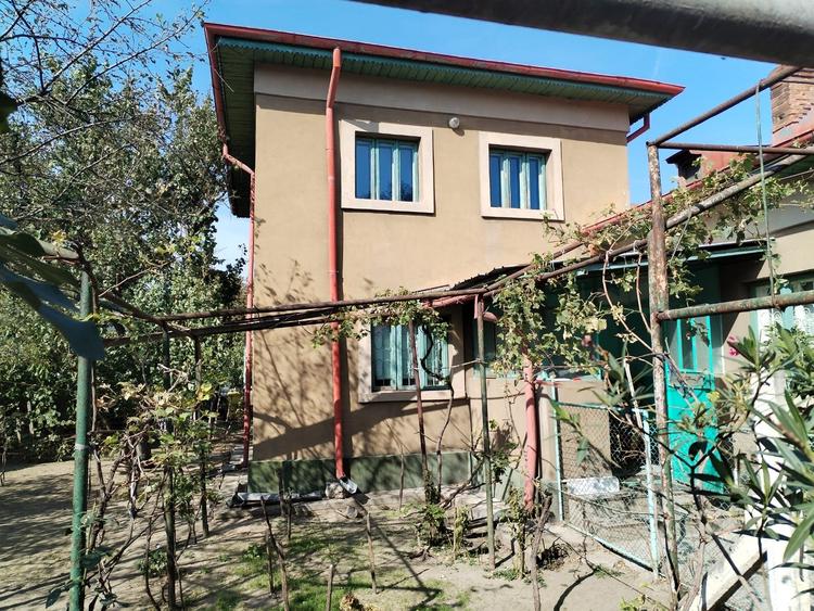 Casa + teren 1500 m.p.- zona Stadion Ion Oblemenco - 2