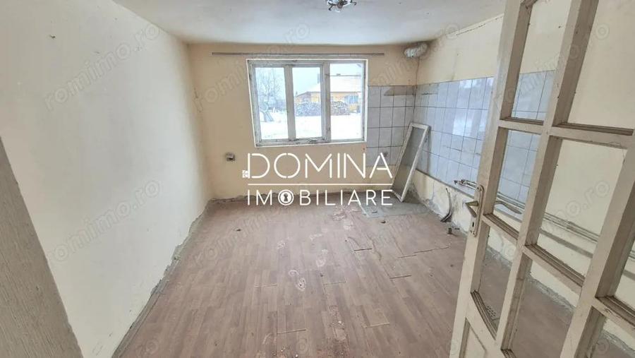 Vanzare casa cu teren 3.726 mp, in comuna Balteni, sat Moi - 7