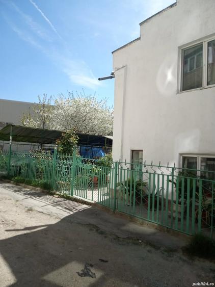 Vand casa, ultracentral in municipiul Moreni, judetul Dambovi?a - 1