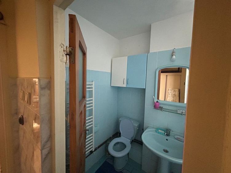 Apartament de vanzare - 4