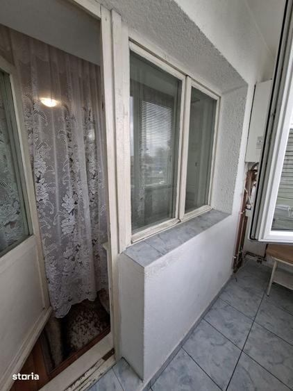 Garsoniera Confortabila Etaj 1, Zona SRI - 8