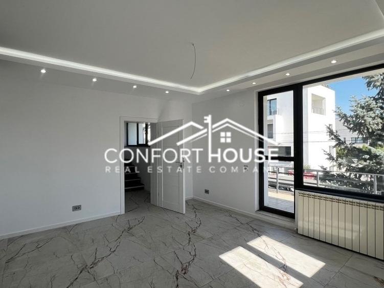 Proprietate superba situata in apropierea padurii - 26