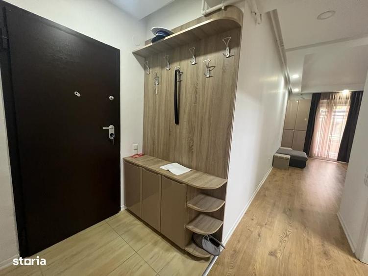 Apartament cu 3 camere în Berceni