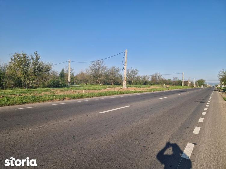 Vand teren Simian zona gara - 2