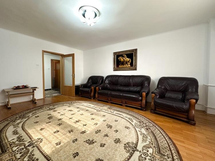 Prestanta in inima capitalei cu vedere la Dambovita, langa Metrou - 1