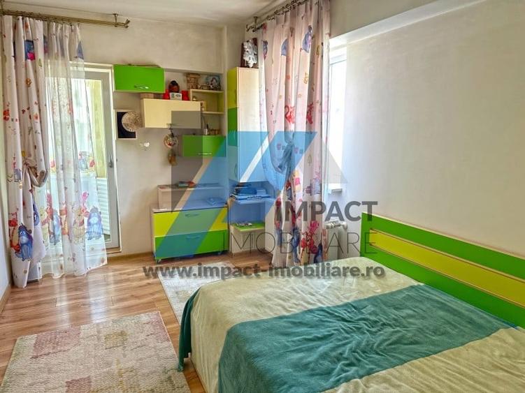 4 camere decomandate,Calea Bucuresti-Universitate,centrala termica,3 dormitoare - 4