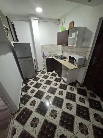 Garsoniera de inchiriat - 3